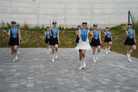 Mirna - praznik 2023 - Trebanjske mazorete, foto studio praprotka (3)